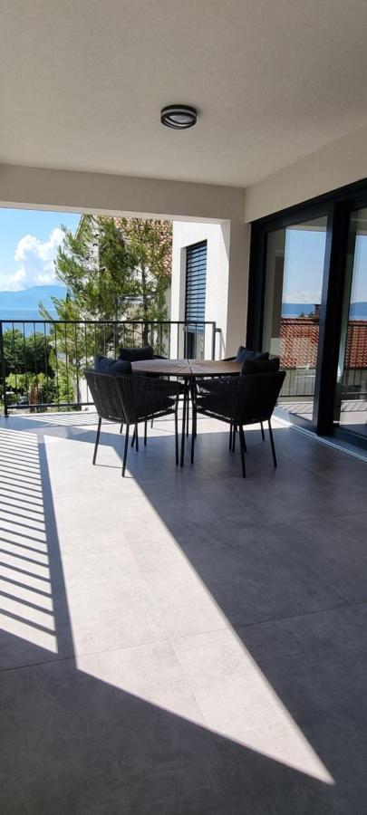Seabreeze Luxury Apartments Njivice Luaran gambar
